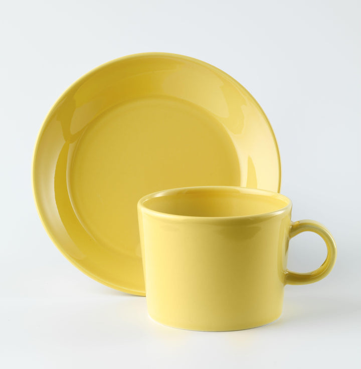 イッタラ ティーマ(Teema)完全ガイド|キルタ(Kilta)から受け継がれた北欧食器の歴史とバックスタンプ