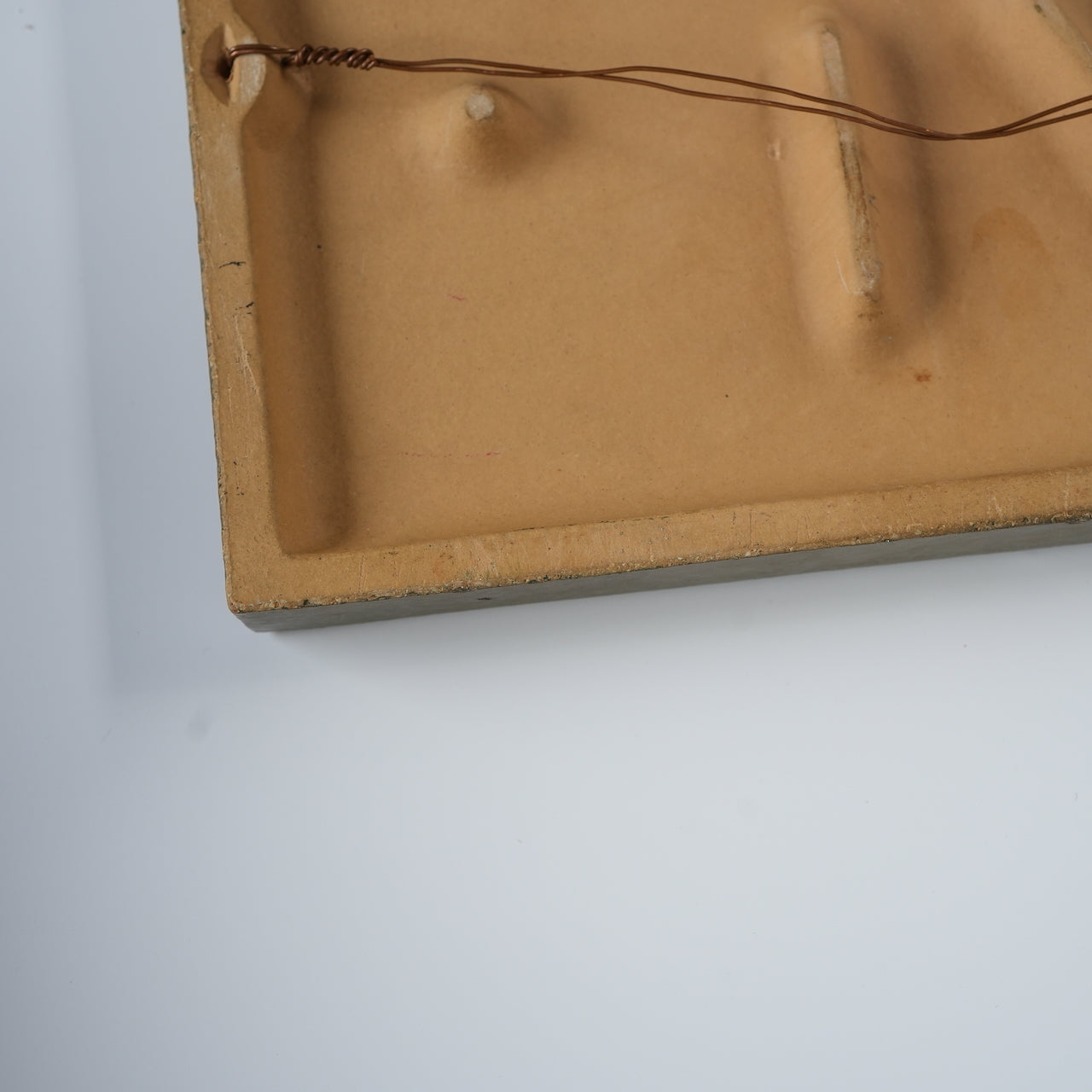 希少色 リサ・ラーソン グスタフスベリ 黄金色の雄鶏(Tuppfågel)の陶板 - 北欧食器タックショミュッケ