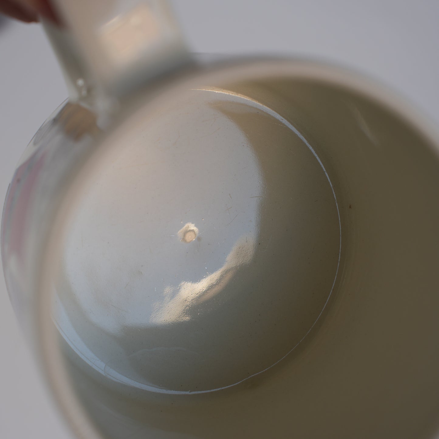 アラビア ヴィーキンキ(Viikinki)マグカップ グンヴァル・オリン・グラングヴィスト 裏面(バックスタンプ)