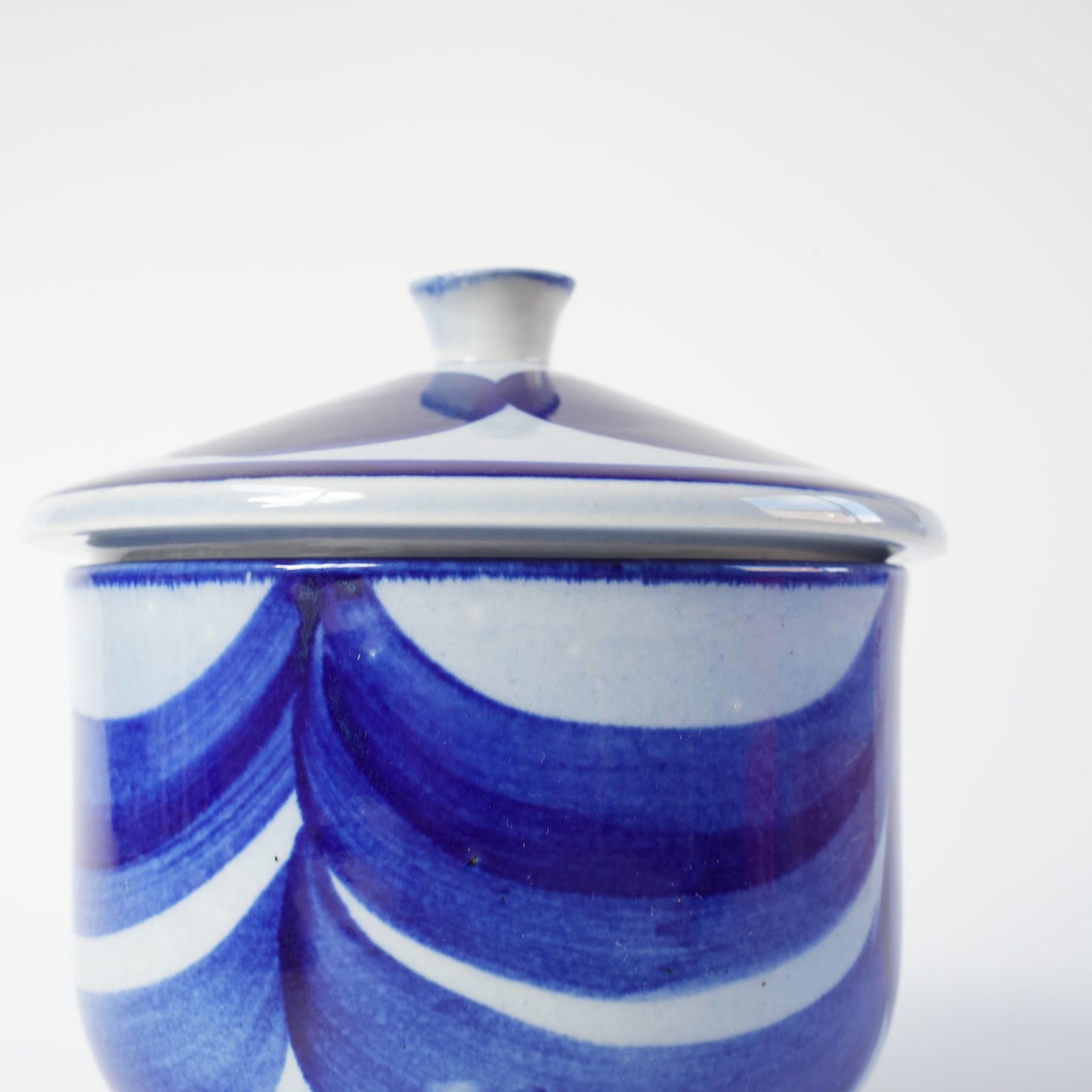 希少 リサ・ラーソン(Lisa Larson)直筆のスタジオ作品シュガーボウル 裏面(バックスタンプ)