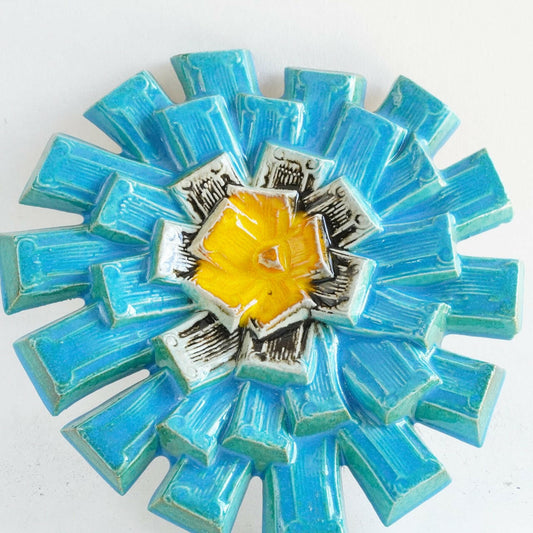 グスタフスベリ ベングト・バークランド(Bengt Berglund)ターコイズブルーの花形陶板 - 全体像