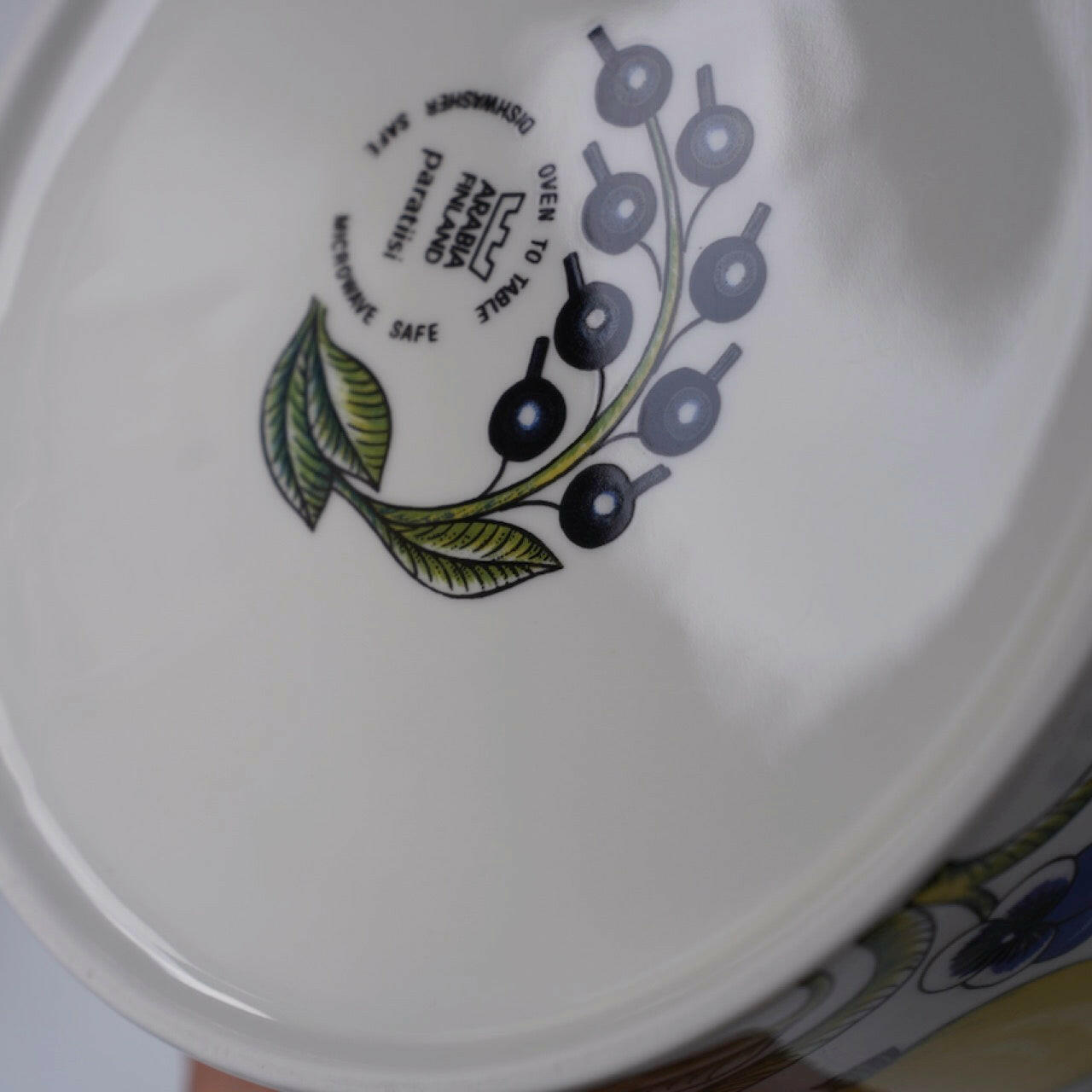 ヴィンテージ ARABIA(アラビア)パラティッシ(Paratiisi)特大スープチューリン チュリーン・フタ付き深皿 ARABIA