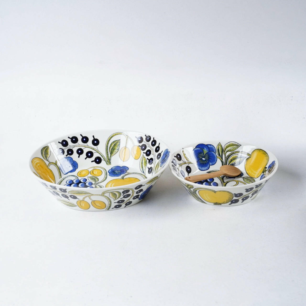 希少サイズ【傑作ヴィンテージ】ARABIA(アラビア)パラティッシ(Paratiisi)ボウル 23cm ボウル ARABIA