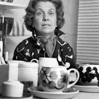 エステリ・トムラ(Esteri Tomula)