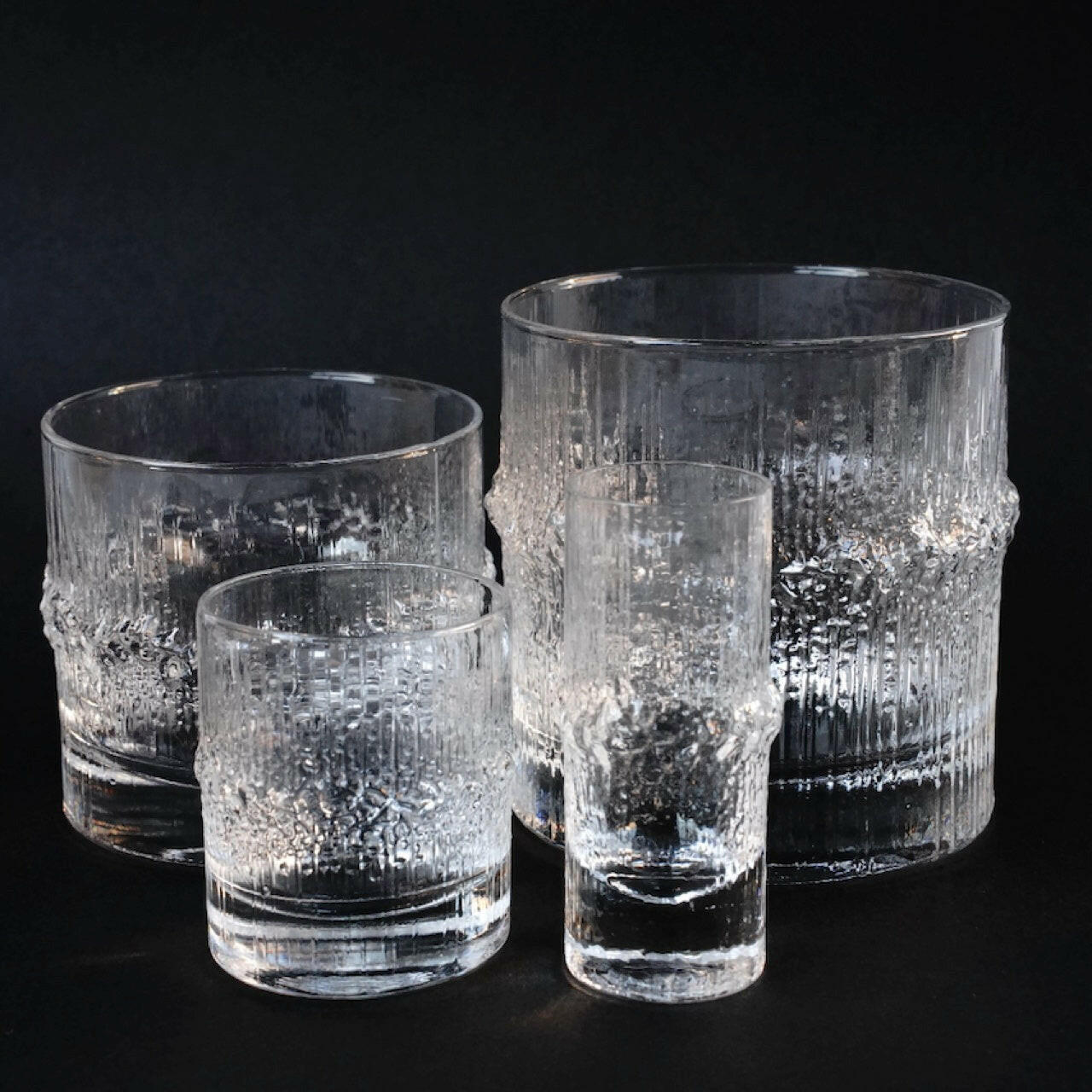 イッタラ(iittala)タピオ・ヴィルカラ ニヴァ(Niva)ヴィンテージ 細長ショットグラス グラス・カップ iittala