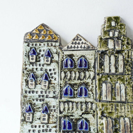 リサ・ラーソン グスタフスベリ ガムラスタン(旧市街)の陶板 - 全体像