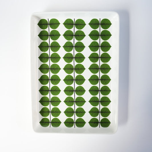 グスタフスベリ(Gustavsberg)ベルサ(Bersa)特大サイズ スクエアプレート - 全体像