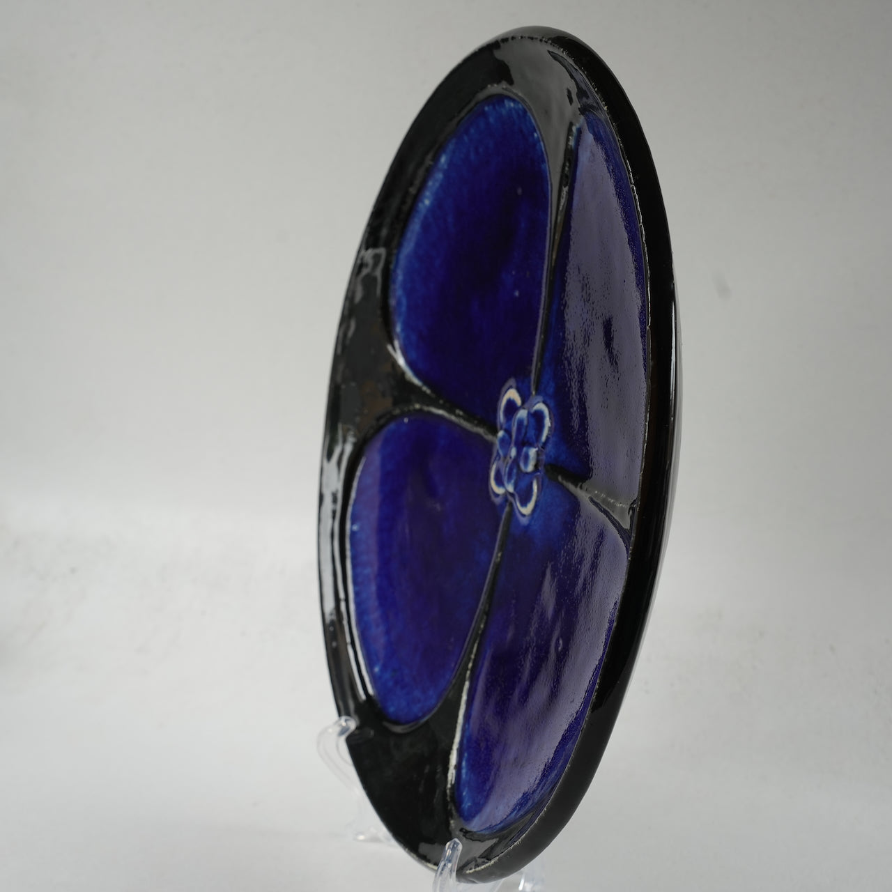 希少 ロールストランド シルヴィア・レウショヴィウス 青い花びらの大サイズ陶板 裏面(バックスタンプ)