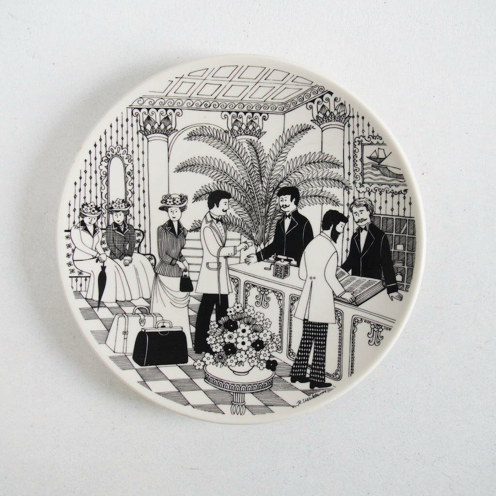 ARABIA ホテルヘルシンキ 1982年 イヤープレート DF21 Decorative Plates ARABIA