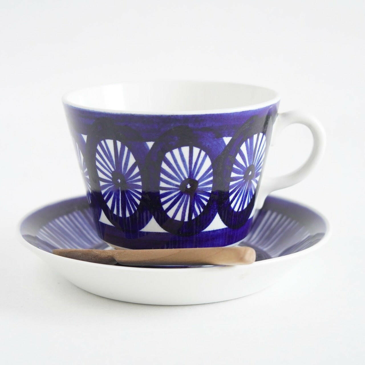 ARABIA フィエスタ(Fiesta)ティーカップ&ソーサー - 北欧食器タックショミュッケ