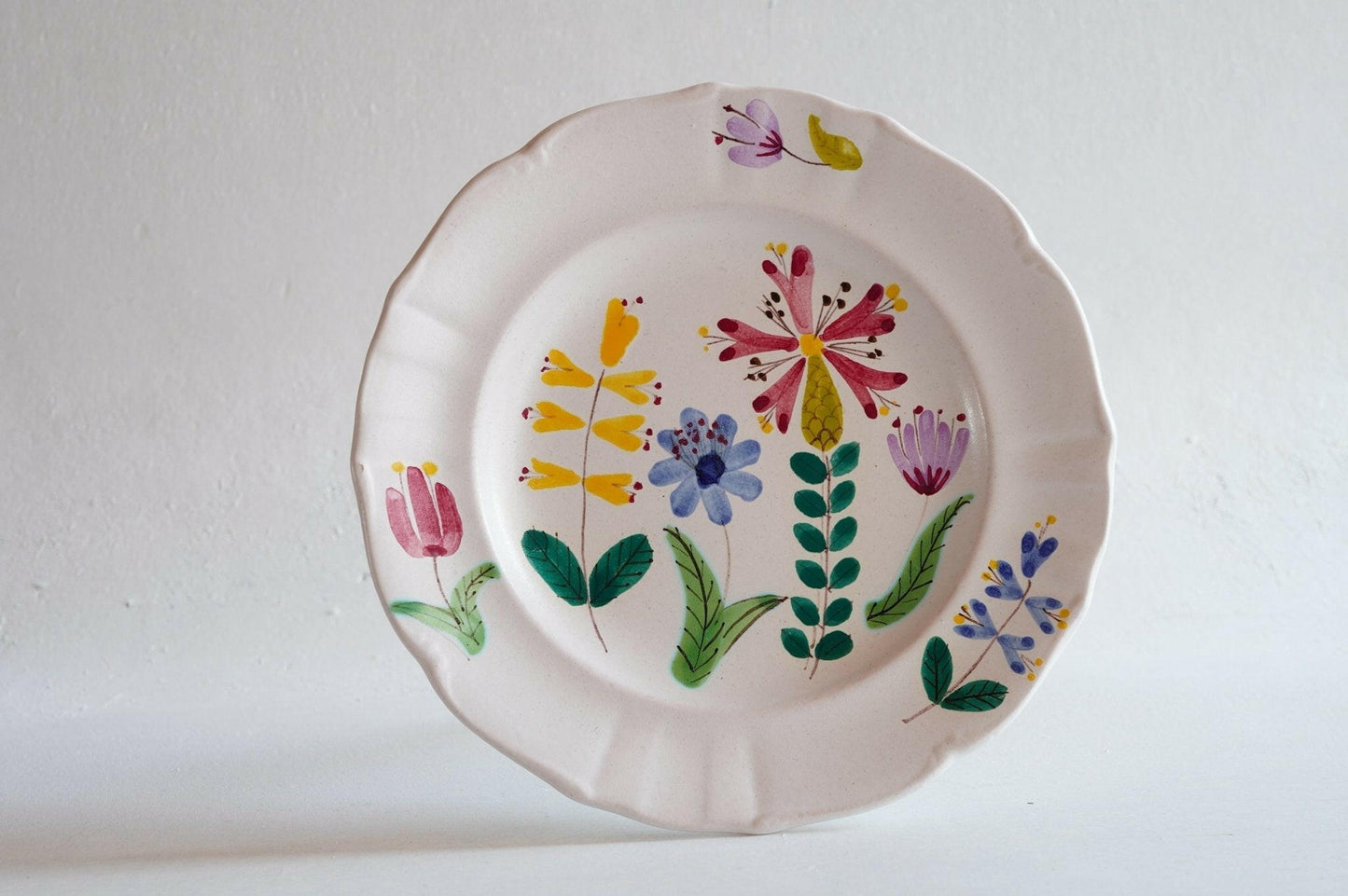 Gustavsberg(グスタフスベリ)ファイアンス焼きのプレート 19cm - 北欧食器タックショミュッケ