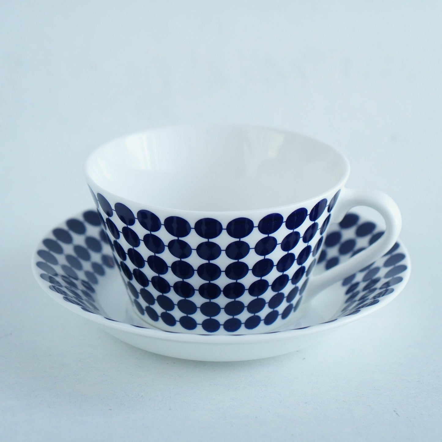 【復刻版】Gustavsberg(グスタフスベリ)Adam(アダム) ティーカップ&ソーサー - 北欧食器タックショミュッケ