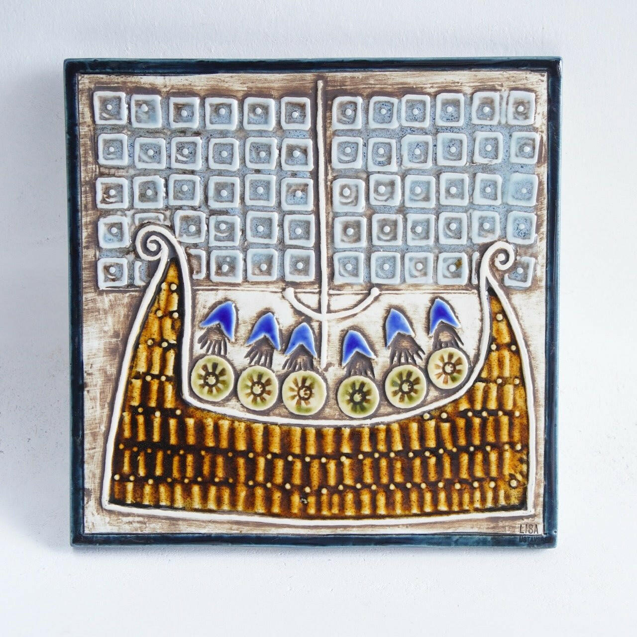 リサ・ラーソン(Lisa Larson)陶板「バイキング船」 - 北欧食器タックショミュッケ