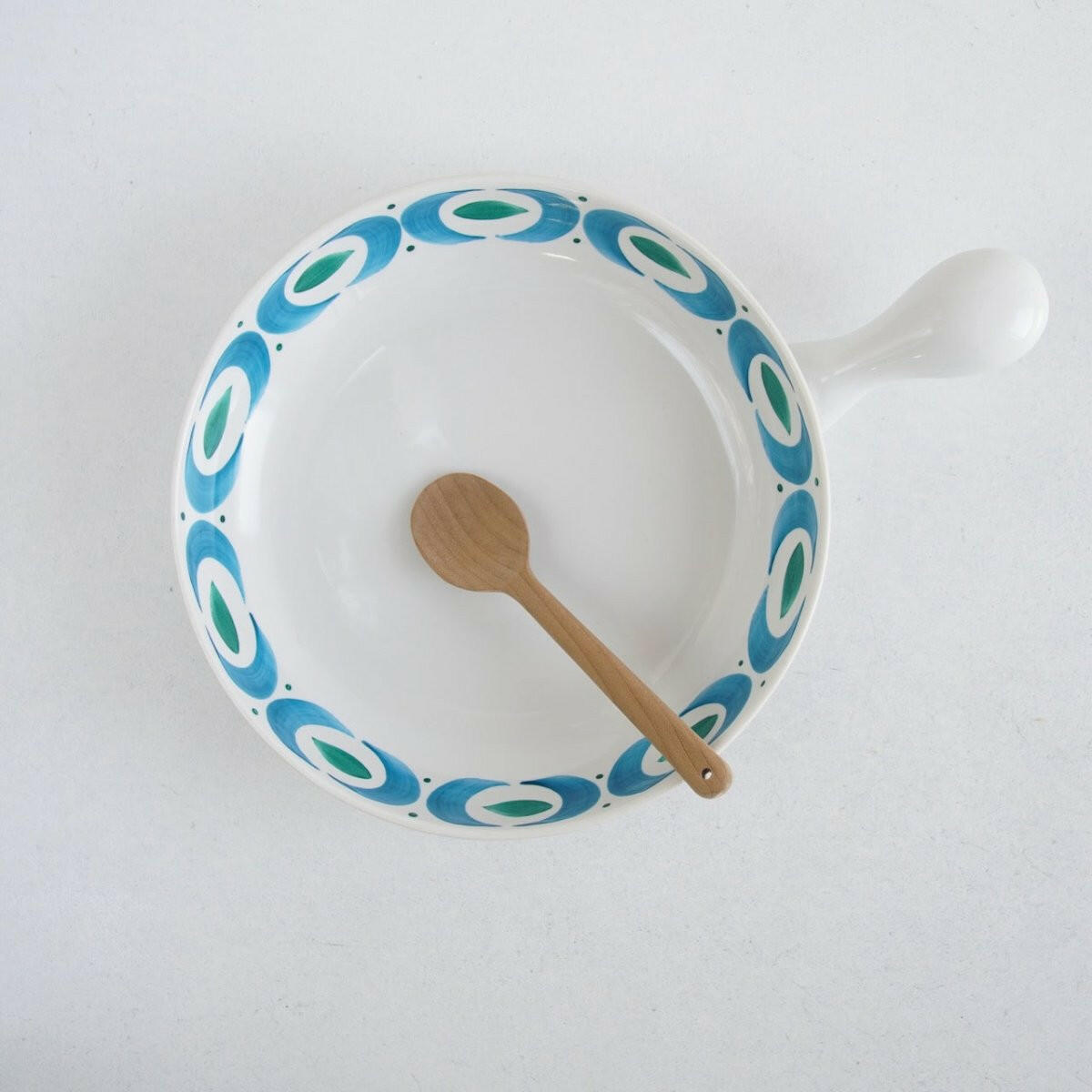 ベルント・フリーベリ——「釉薬の魔術師」が生んだ至高の器 | 北欧食器