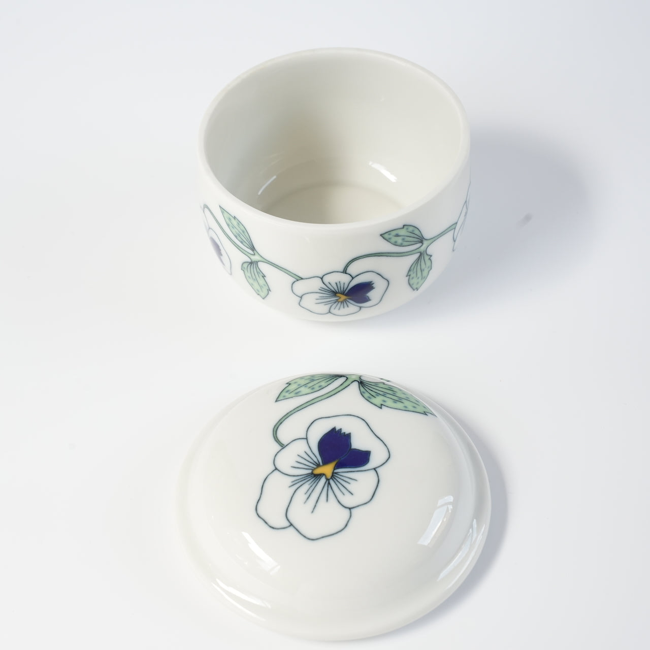 ロールストランド シルビア（Sylvia）シュガーボウル - 北欧食器タックショミュッケ