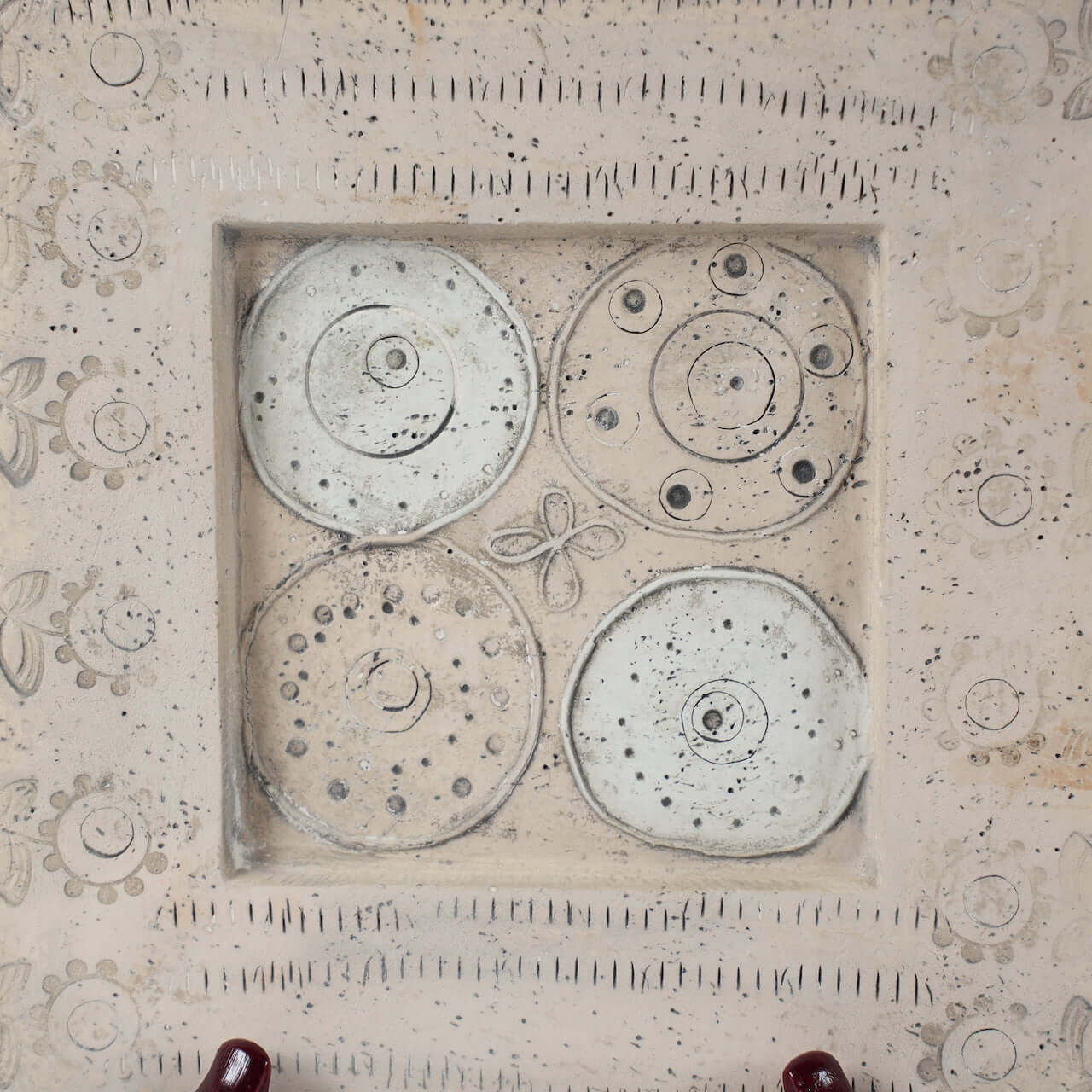 希少 ルート・ブリュック（Rut Bryk）中サイズ陶板 – 北欧食器