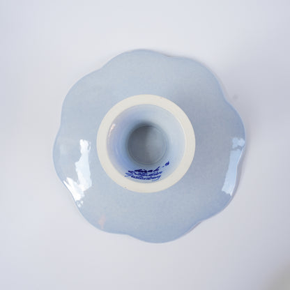 訳あり リサ・ラーソン Kスタジオ マリーン ケーキスタンド ケーキ皿の青いケーキ皿の上からの画像