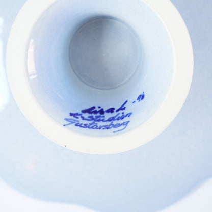 訳あり リサ・ラーソン Kスタジオ マリーン ケーキスタンド ケーキ皿の底部署名と青色の釉薬ディテール