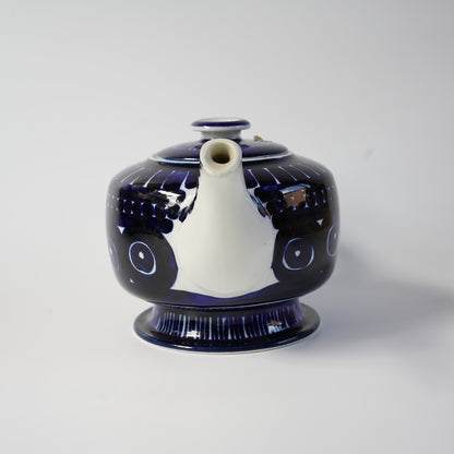 貫入あり ARABIA バレンシア（Valencia）コーヒーポットの美しいハンドペイントデザインの画像。