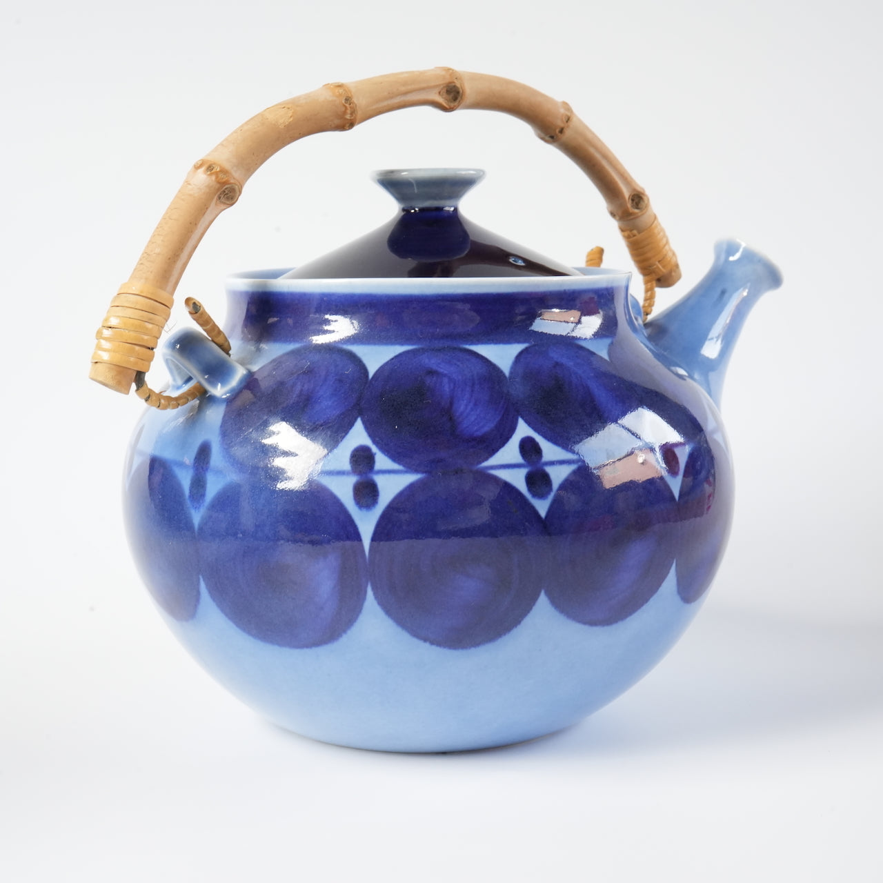 リサ・ラーソン グスタフスベリ マチルダ（Matilda）ティーポット - 側面