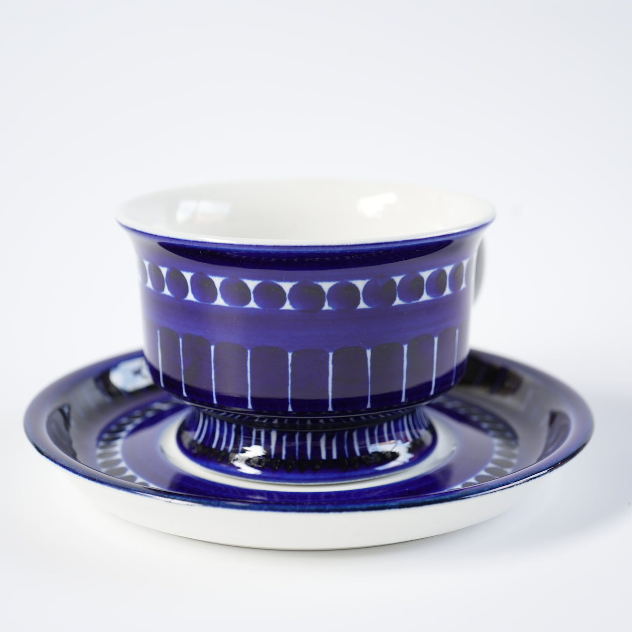 ARABIA バレンシア（Valencia）ティーカップ＆ソーサー1 - 北欧食器タックショミュッケ