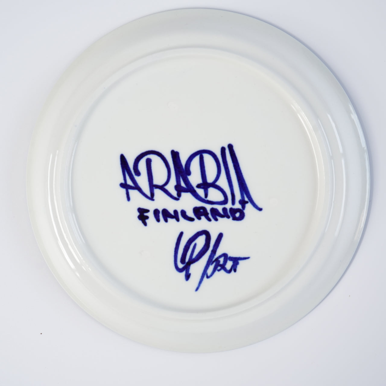 ARABIA バレンシア（Valencia）ティーカップ＆ソーサー1 - 北欧食器タックショミュッケ