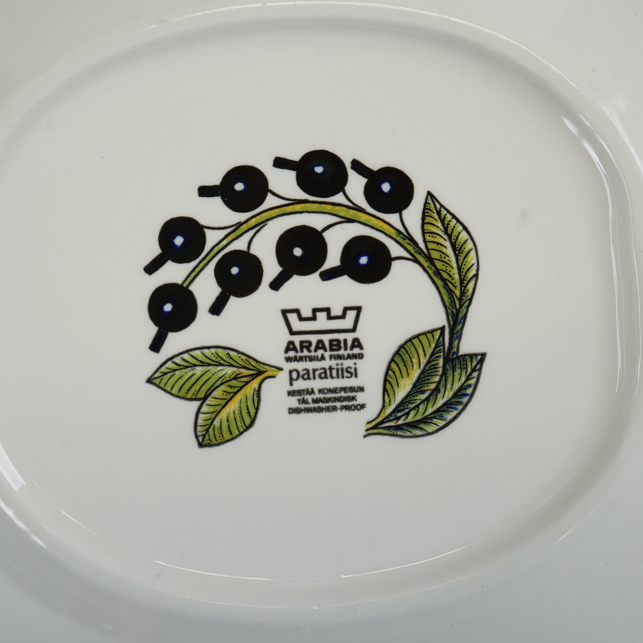 1971年製 ARABIA（アラビア）パラティッシ（Paratiisi）オーバルプレート25cm 1 - 北欧食器タックショミュッケ