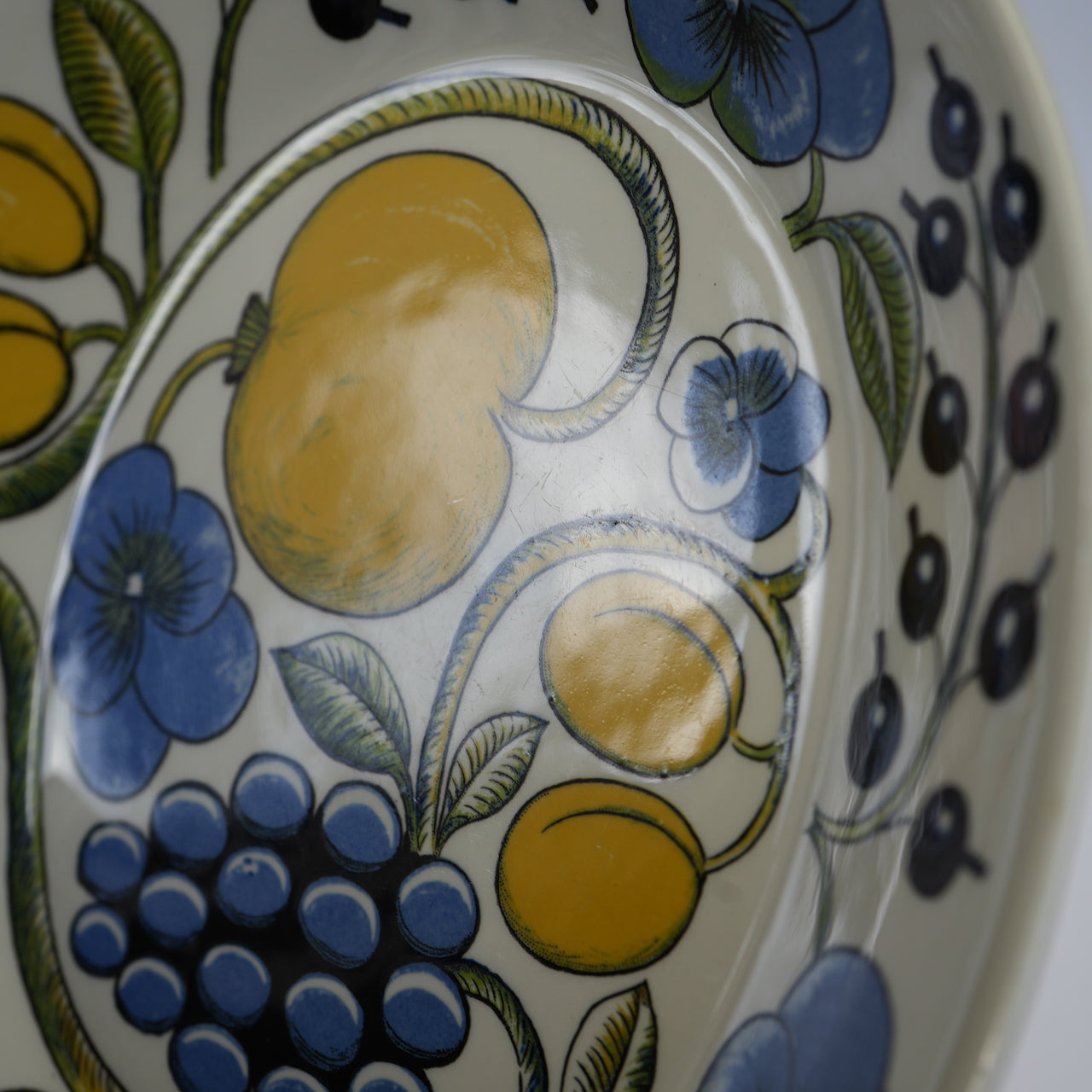 1971年製 ARABIA（アラビア）パラティッシ（Paratiisi）オーバルプレート25cm 1 - 北欧食器タックショミュッケ