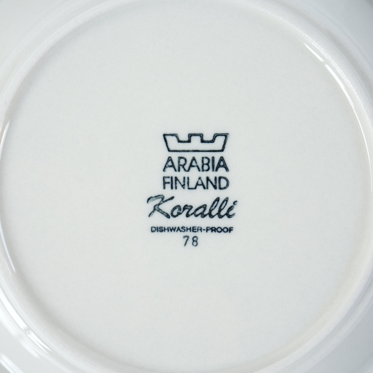 アラビア コラーリ（Koralli）スーププレート 深皿