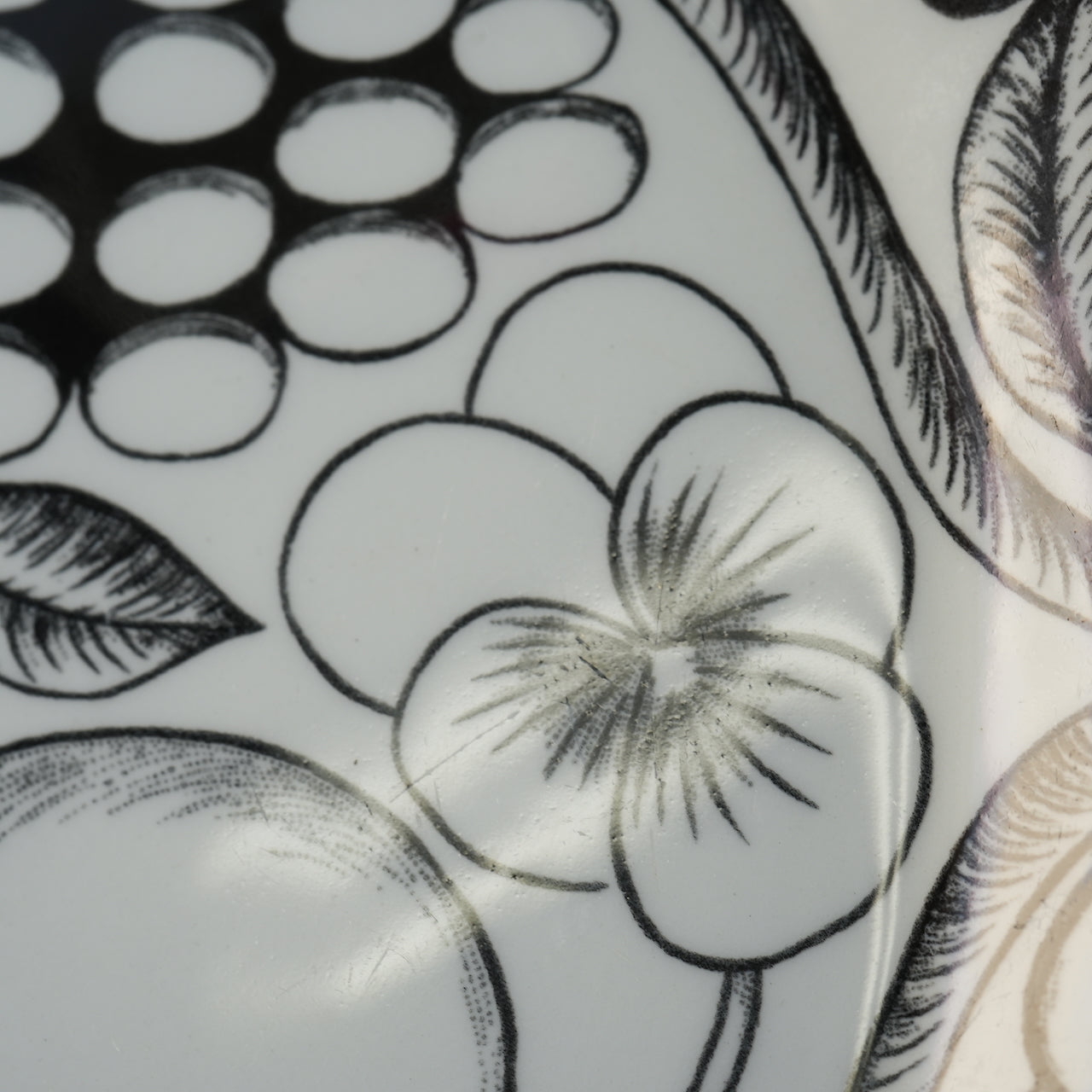 最初期モデル アラビア パラティッシ ブラック（Paratiisi）25cm オーバルプレート 1