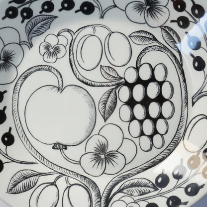 Arabia Paratiisi Black 25cm Oval Plate, the earliest model