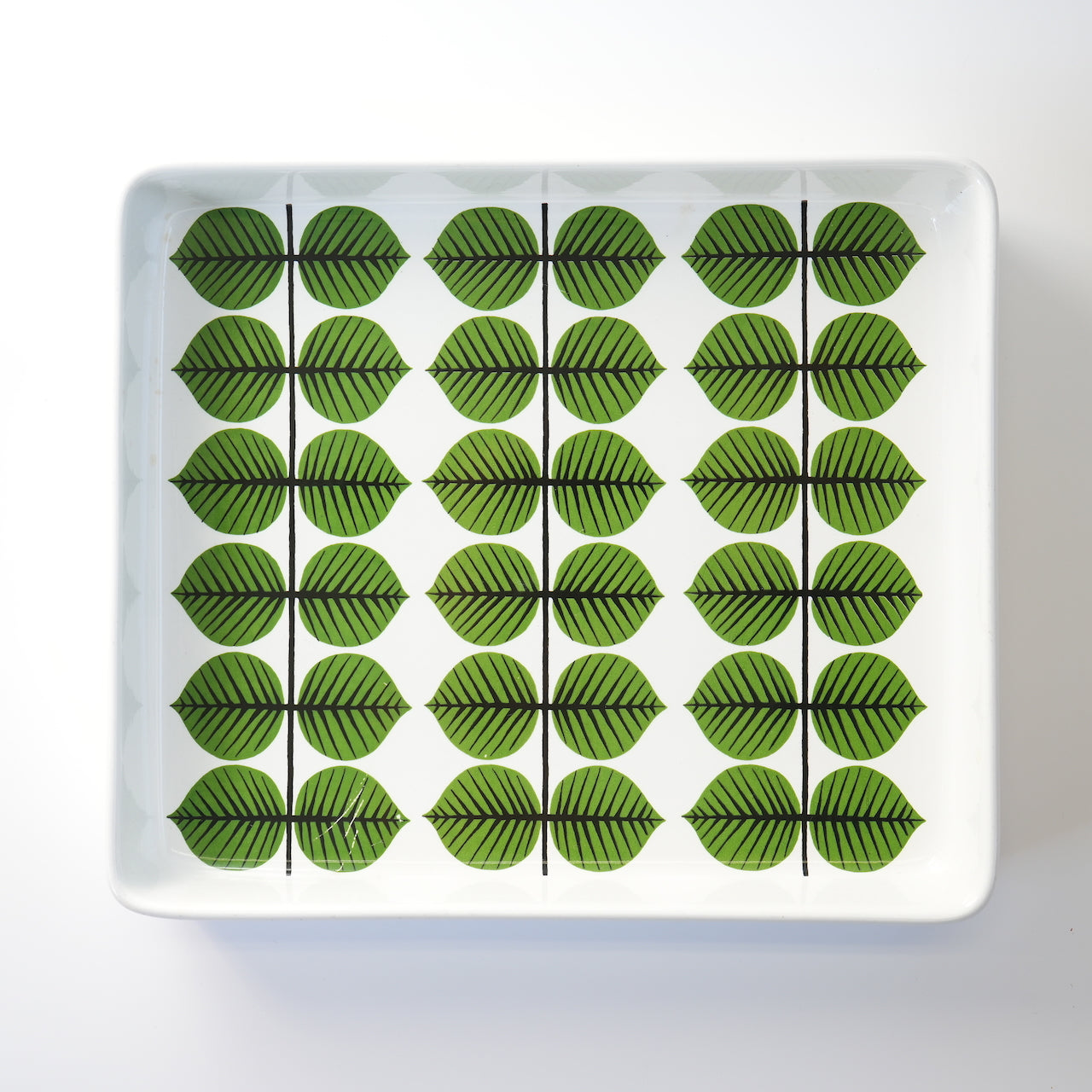 グスタフスベリ ベルサ（Bersa）スクエアプレート