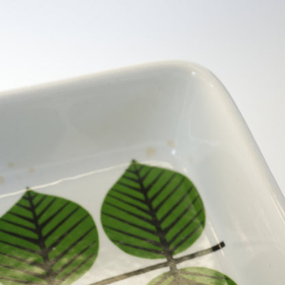 グスタフスベリ ベルサ（Bersa）スクエアプレート