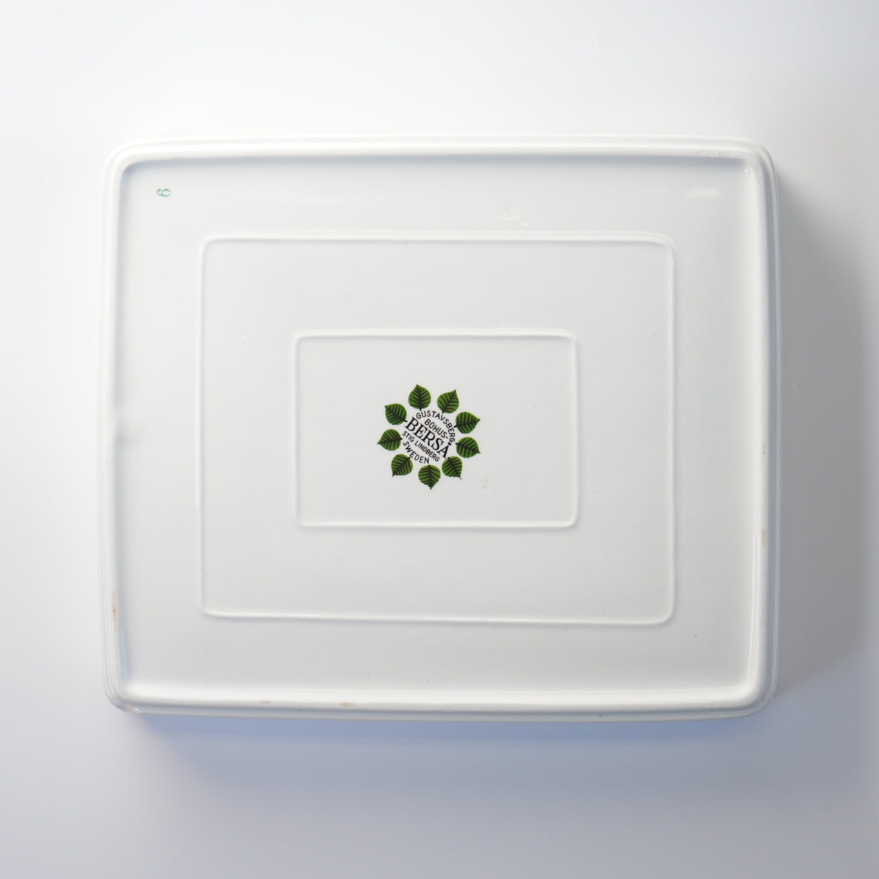 グスタフスベリ ベルサ（Bersa）スクエアプレート