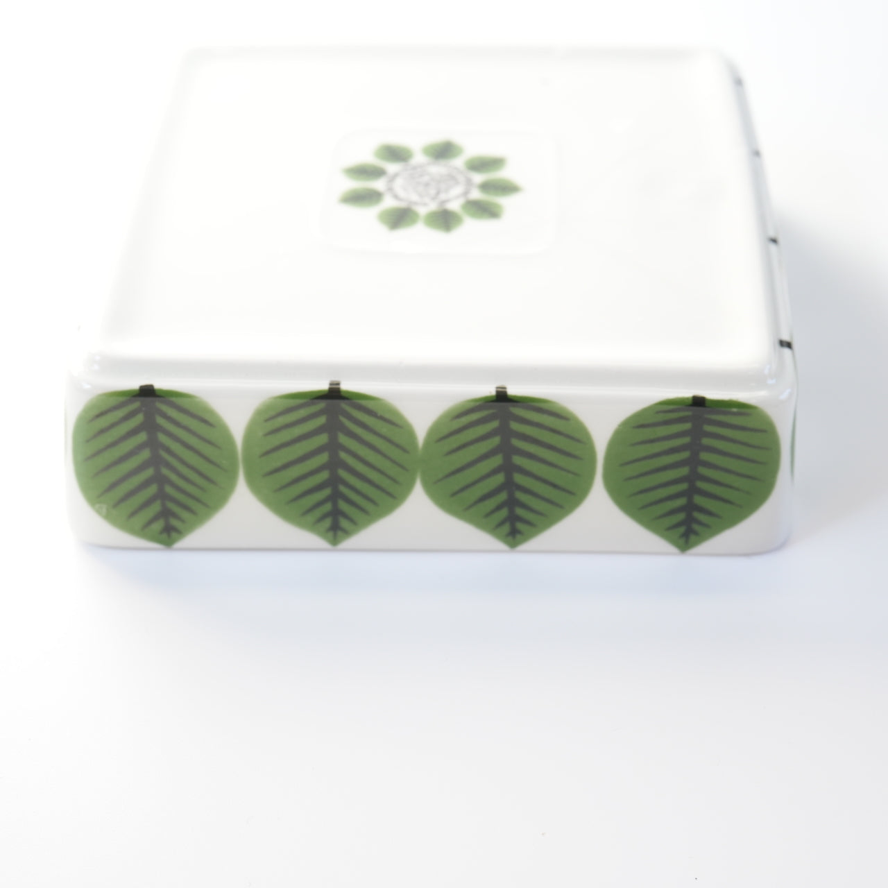 Gustavsberg Bersa square plate (small) with penetration