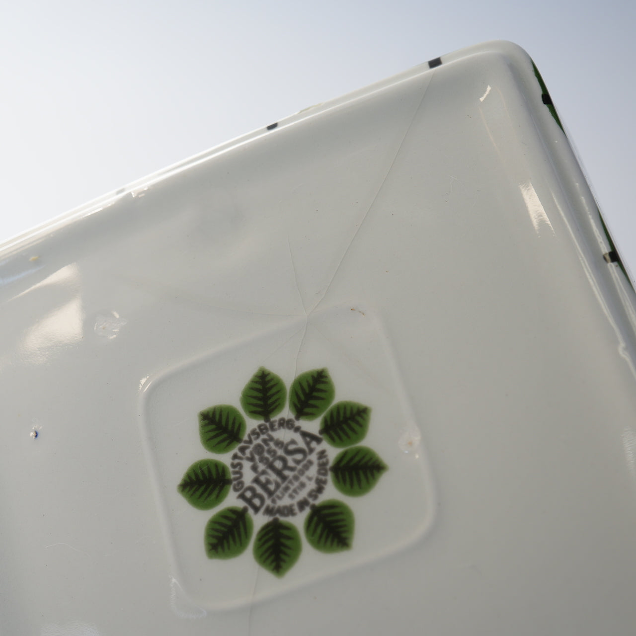 Gustavsberg Bersa square plate (small) with penetration