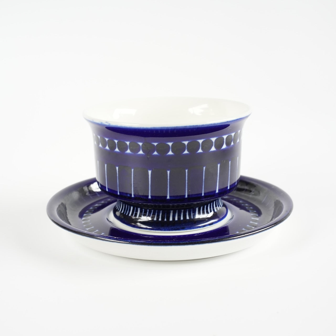 ARABIA バレンシア（Valencia）ティーカップ＆ソーサー1