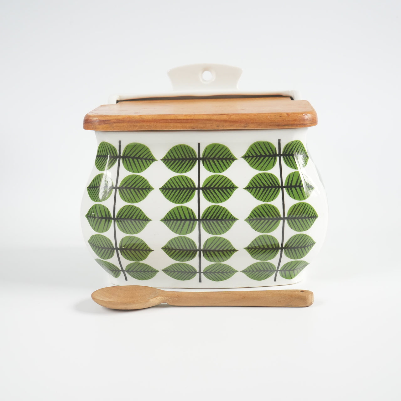 ベルサ（Bersa）完全ガイド — グスタフスベリの名作、緑葉の食器の全て