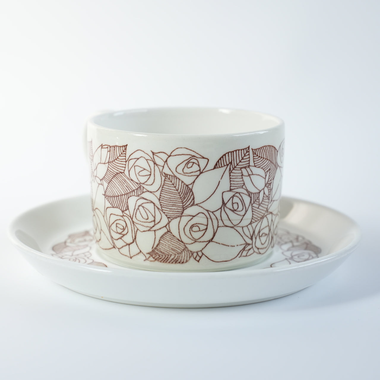 稀有 Gustavsberg Rosenfalt 茶杯和茶碟，2 件