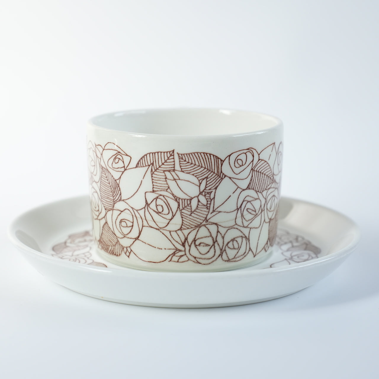 稀有 Gustavsberg Rosenfalt 茶杯和茶碟，2 件