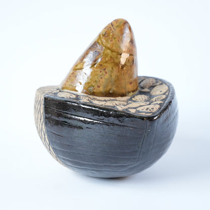 稀有颜色 Lisa Larson 渔夫（Fiskare i båt）物品 棕色衣服和黑色船体 稀有颜色变体