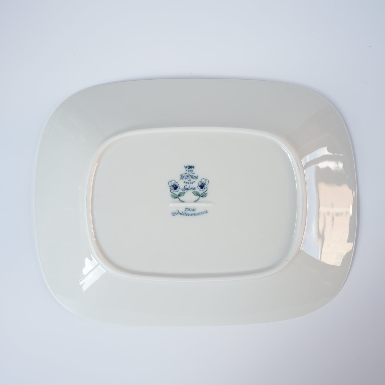 ロールストランド シルビア（Sylvia）中サイズ スクエアプレート