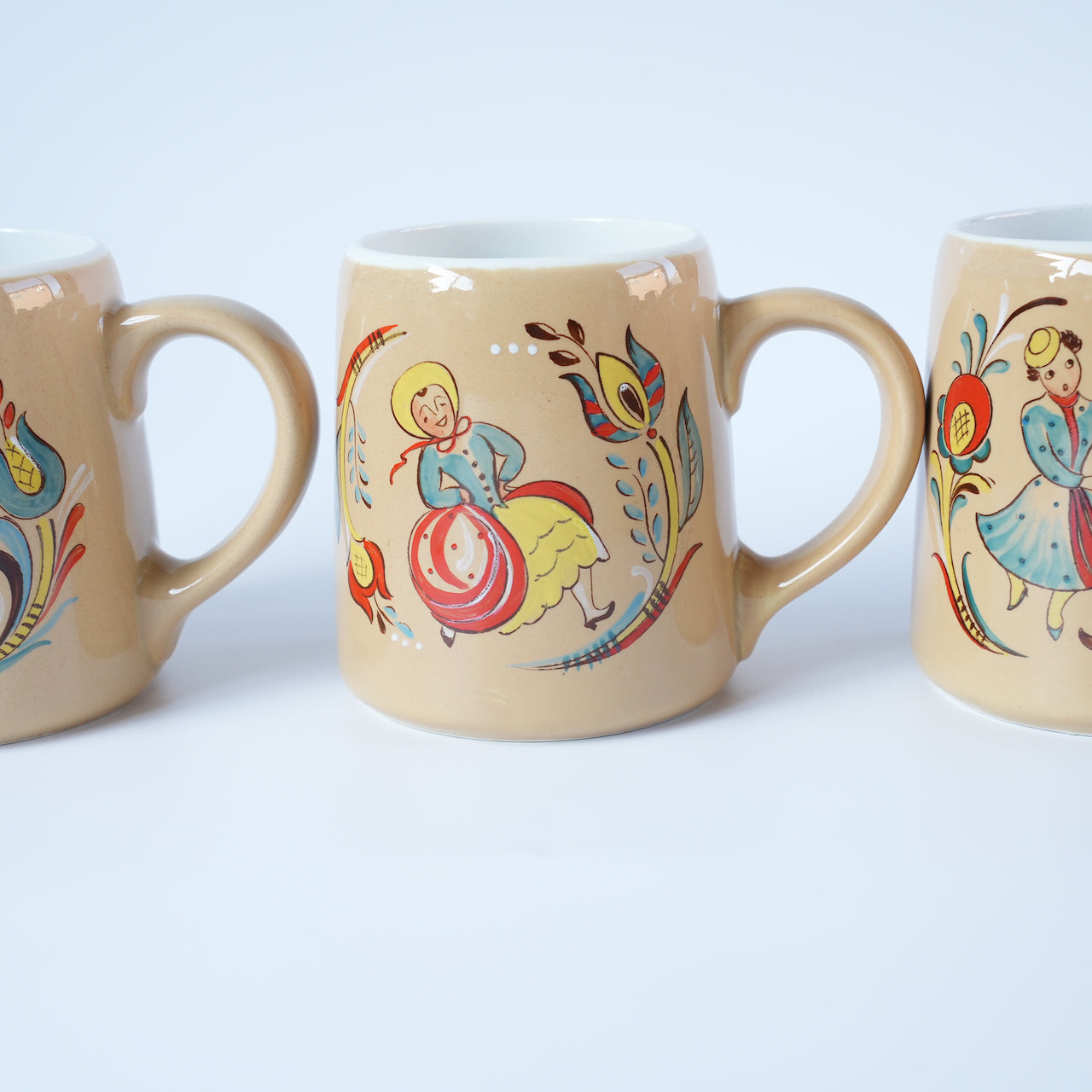 5点揃い＋1点オマケ アラビア ケスティ（Kesti）絵柄違い ビアマグカップ セット - 画像4