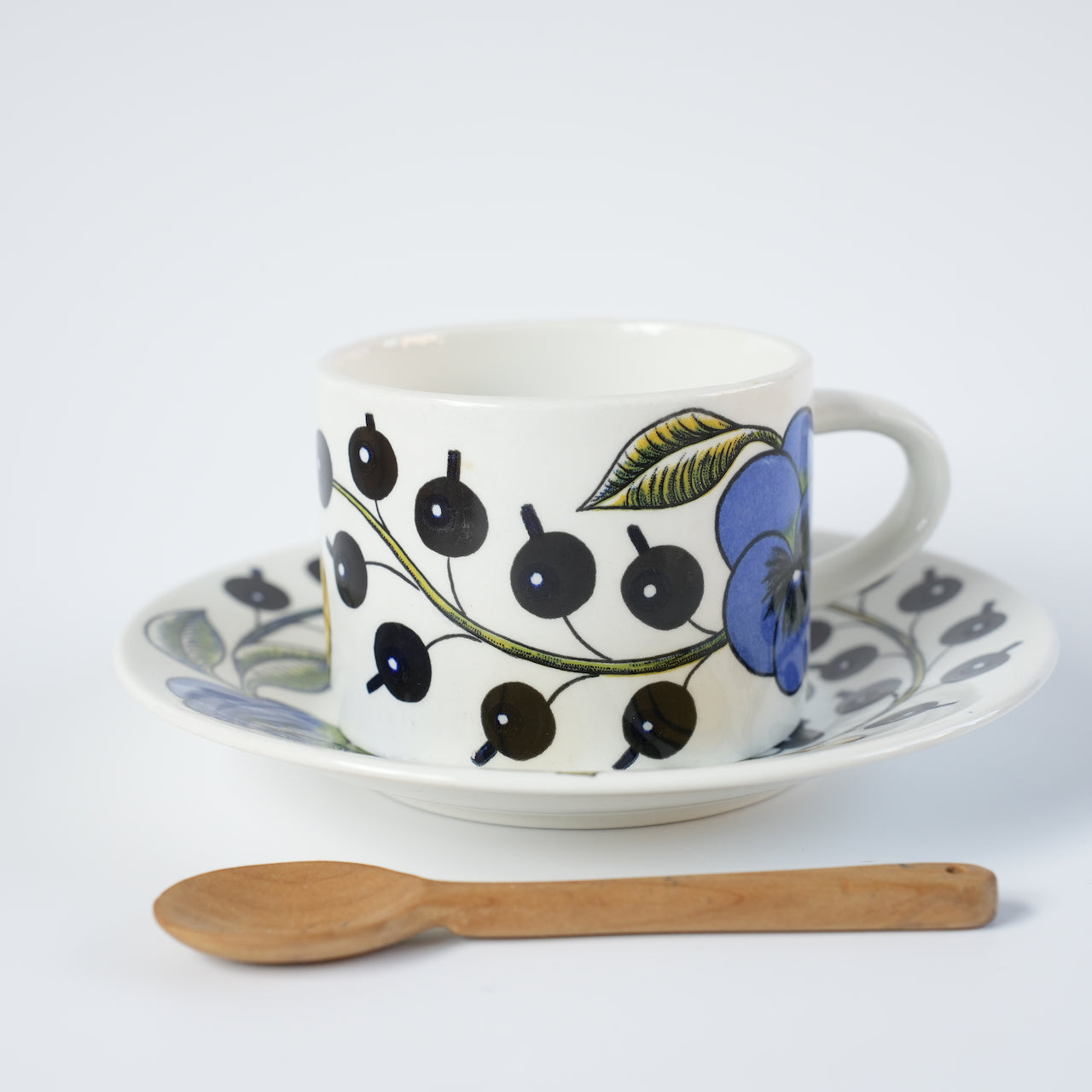 訳あり品【ヴィオラロゴ】アラビア（ARABIA）パラティッシ（Paratiisi）ティーカップ＆ソーサー