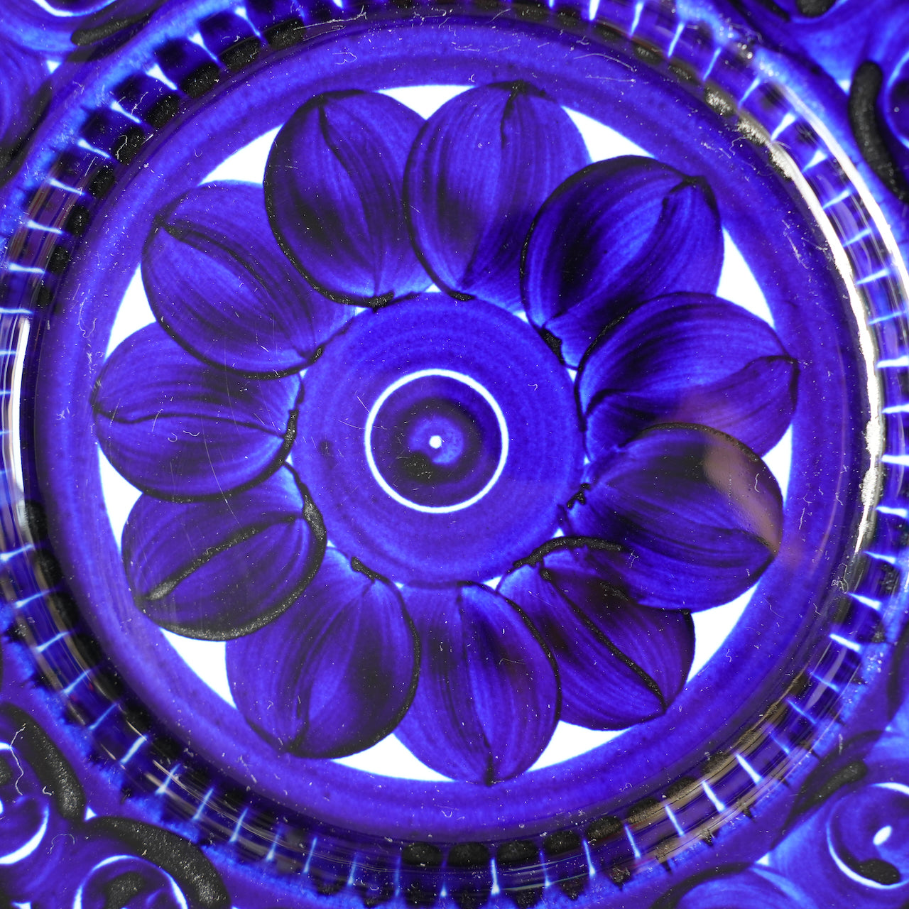 ARABIA バレンシア（Valencia）19.5cmプレート - デザイン・柄の詳細