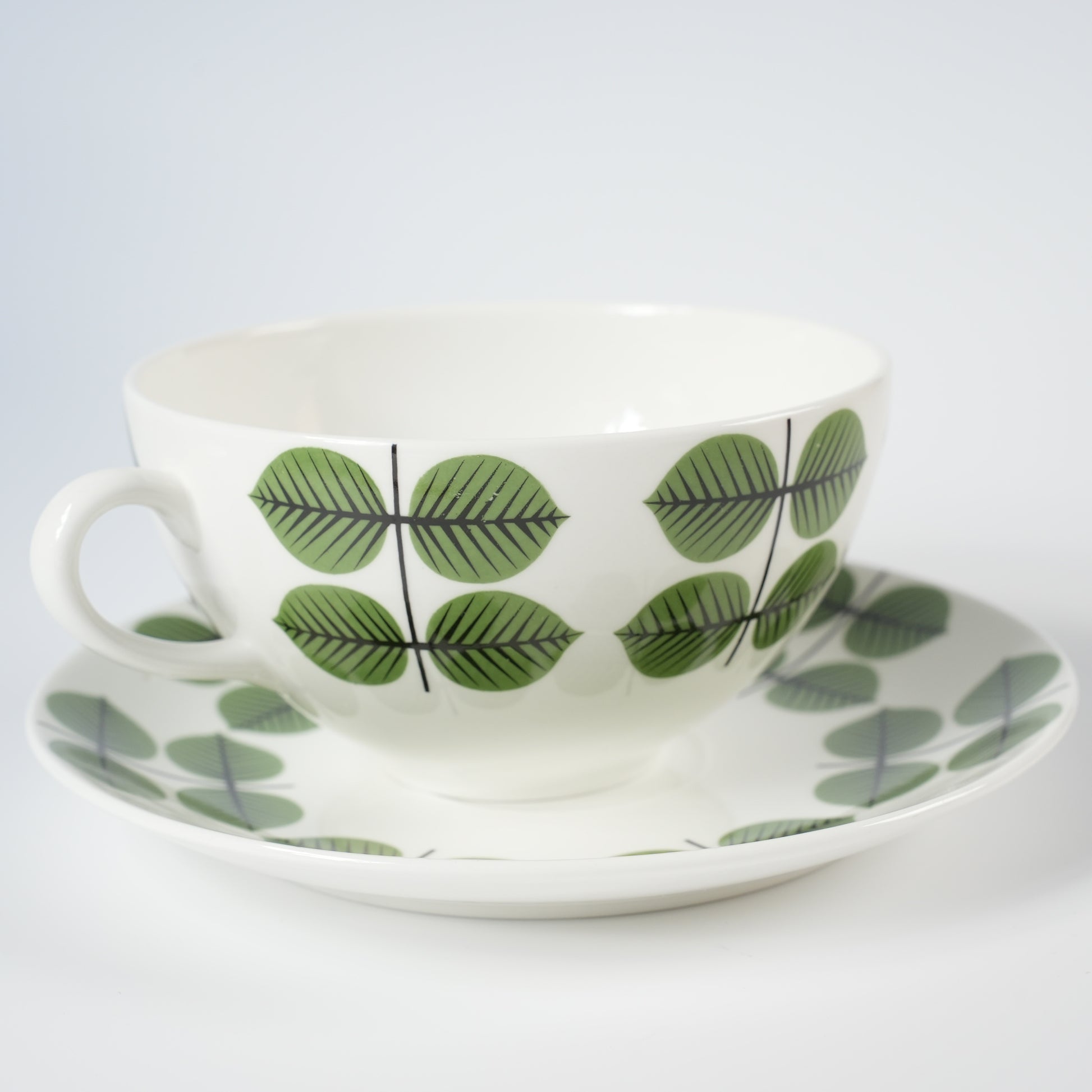 廃盤モデル 復刻版 グスタフスベリ ベルサ（Bersa）モーニングカップ＆ソーサー - ディテール 1