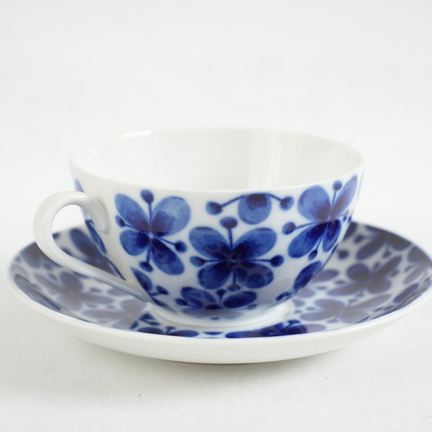 【ヴィンテージ】極美品 ロールストランド モナミ（Mon amie）ヴィンテージ ティーカップ＆ソーサー - ディテール 1