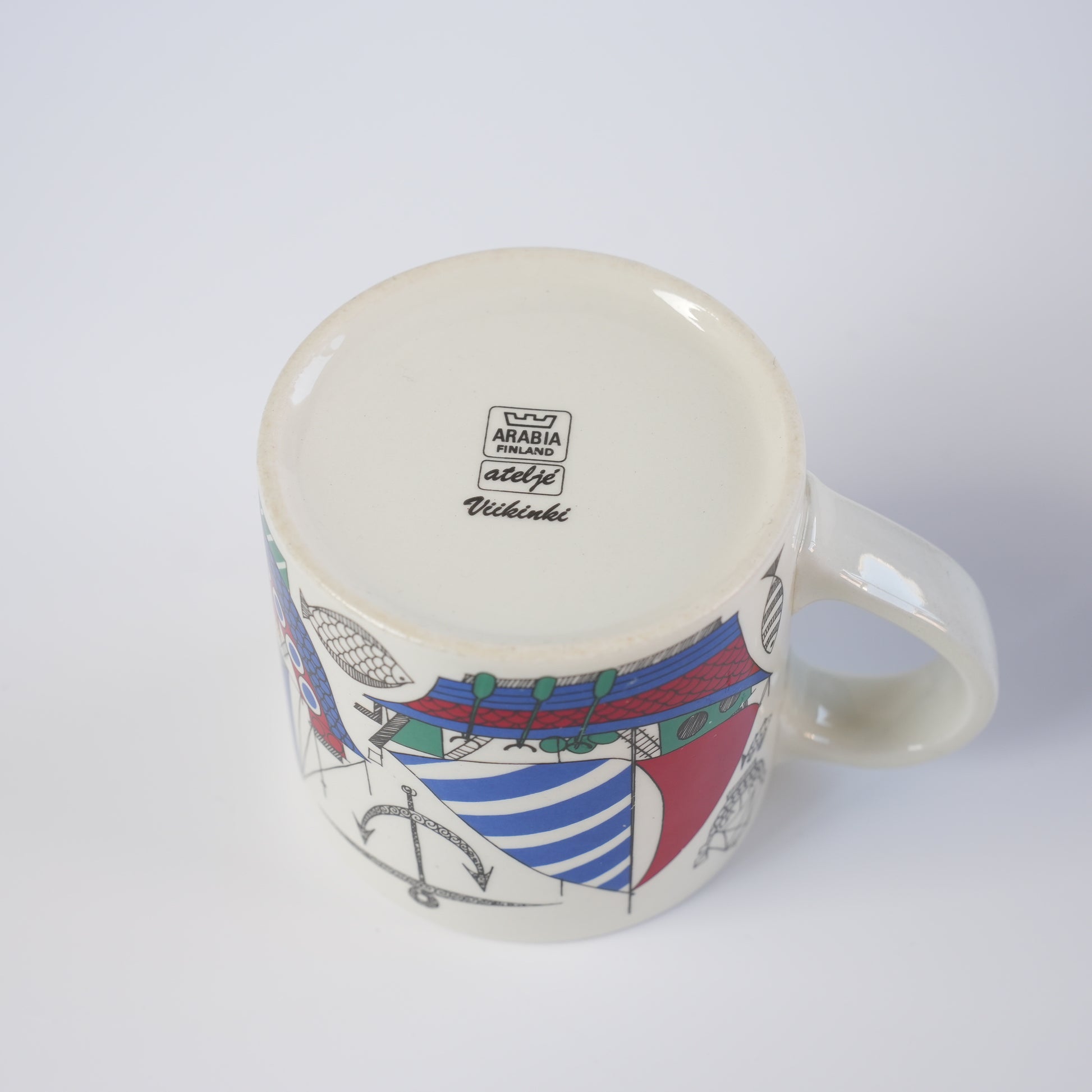アラビア ヴィーキンキ（Viikinki）マグカップ グンヴァル・オリン・グラングヴィスト - ディテール 6