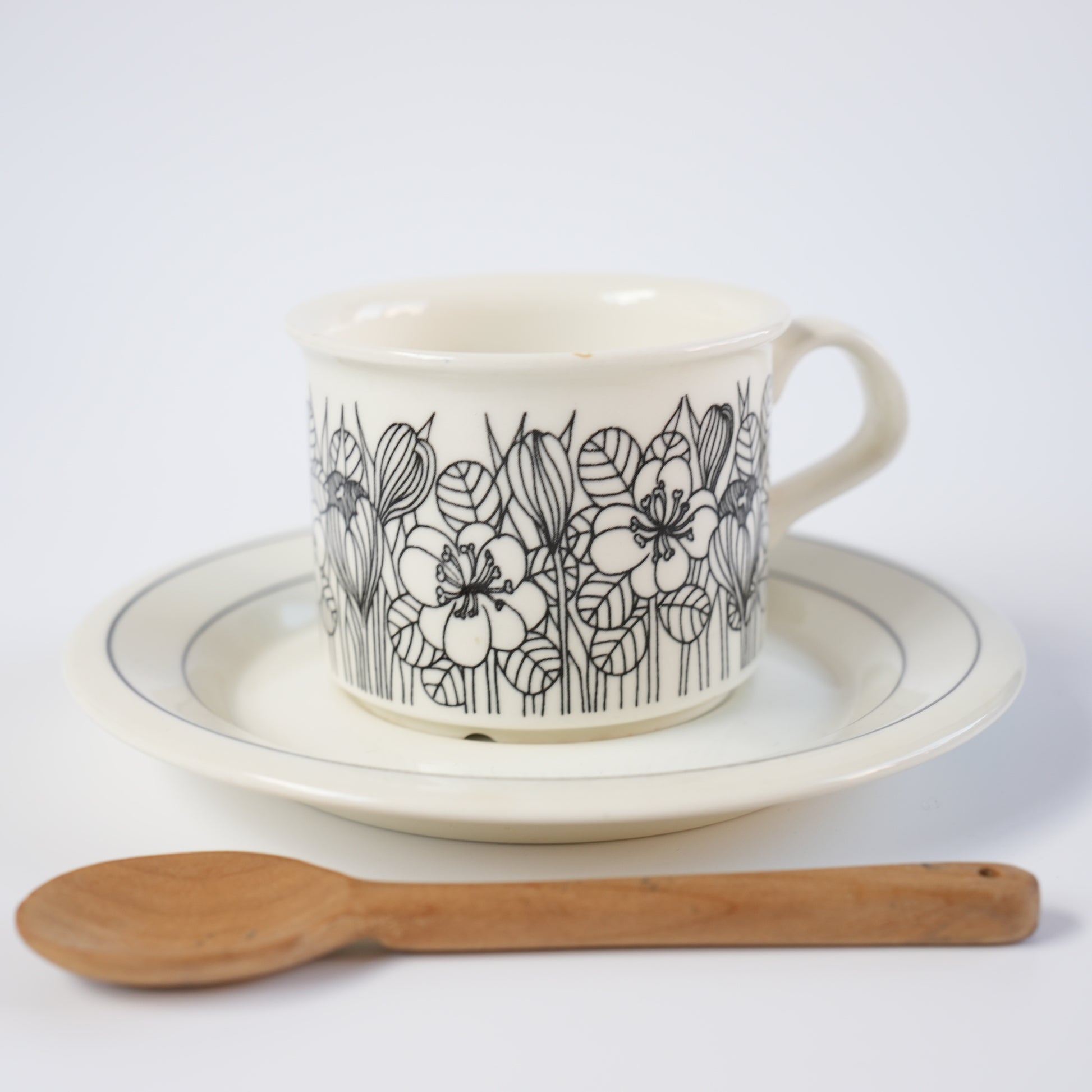 訳あり品 アラビア（ARABIA）クロッカス（Krokus）コーヒーカップ＆ソーサー - ARABIA - 北欧食器タックショミュッケ