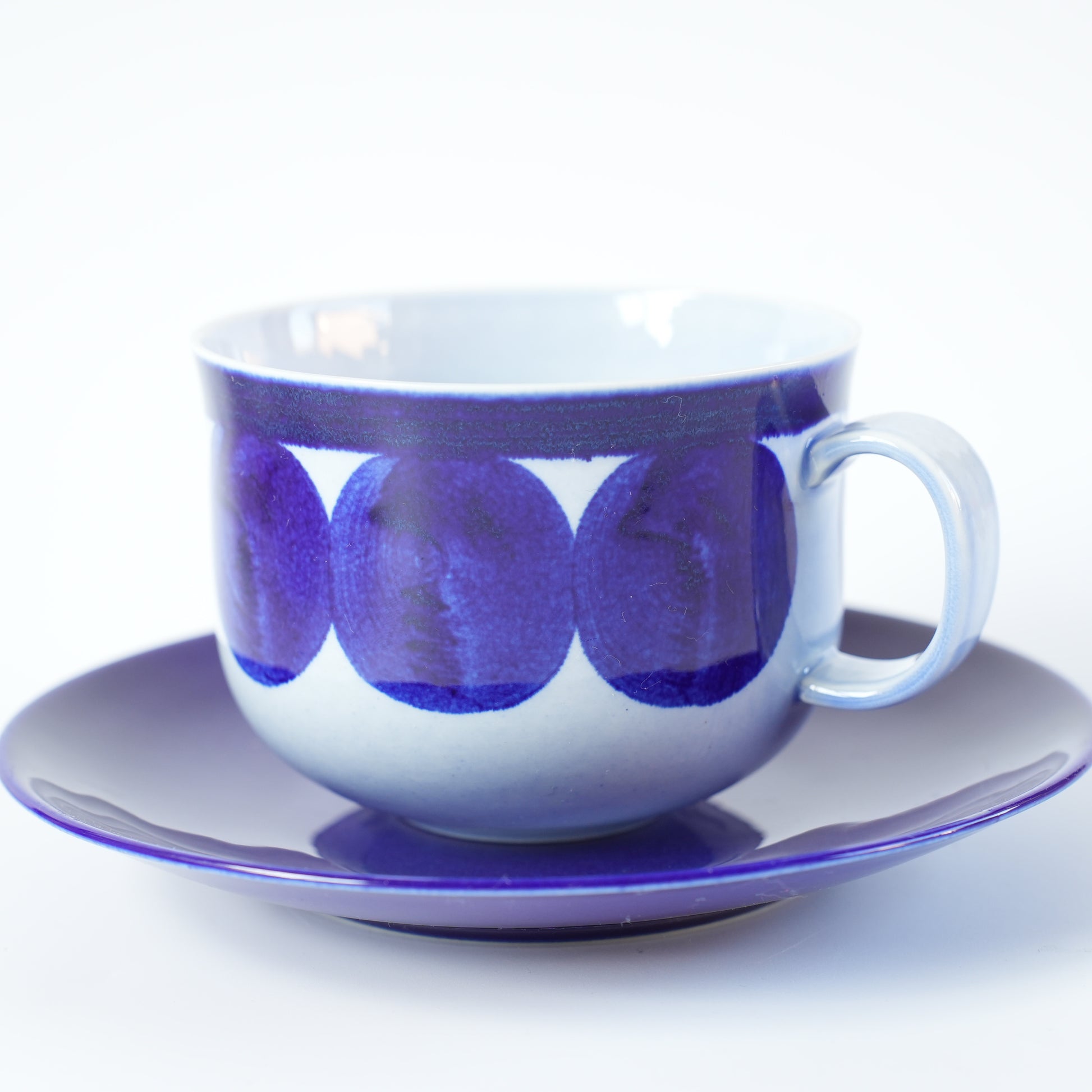 希少 リサ・ラーソン（Lisa Larson）1996年製 Kスタジオ 直筆サイン ハンドペイントカップ - デザイン・柄の詳細